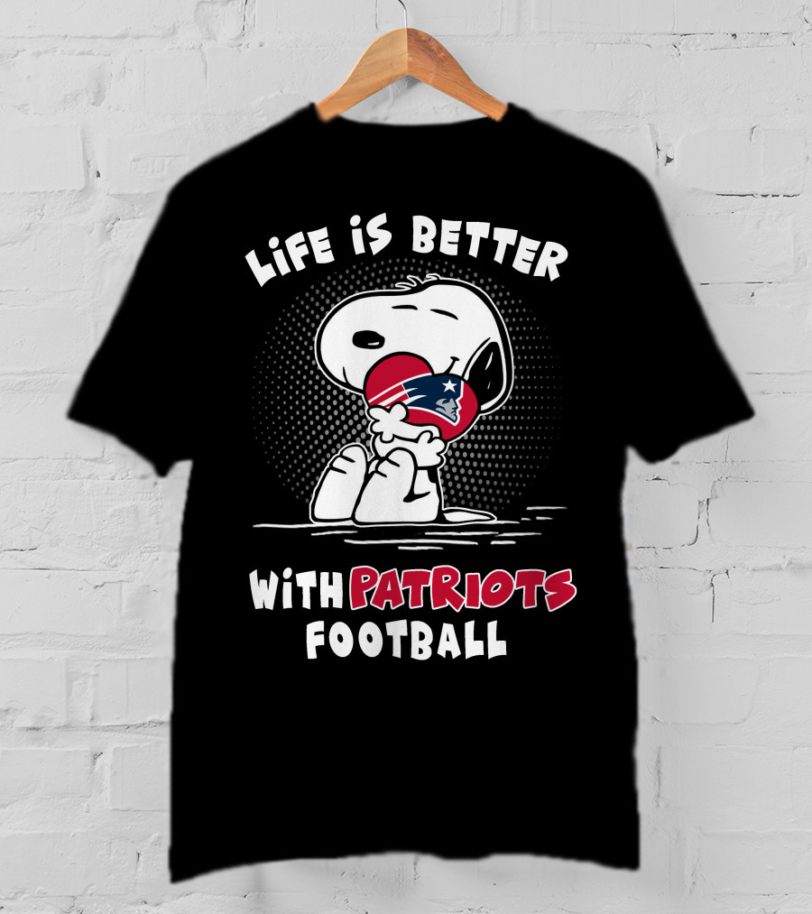 Life Is Better With Patriots Football Snoopy Hugging Helmet T-Shirt