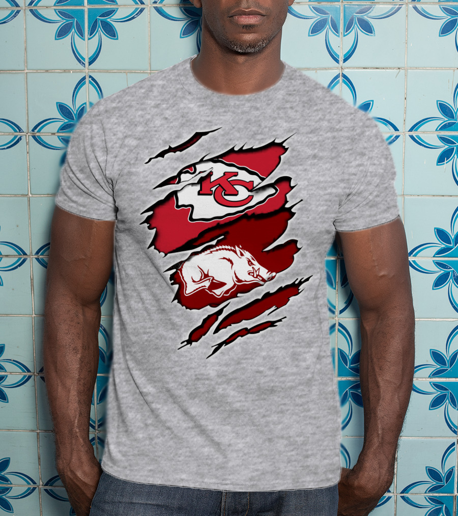 Kansas City Chiefs Arkansas Razorbacks Logo Claw Marks T-Shirt