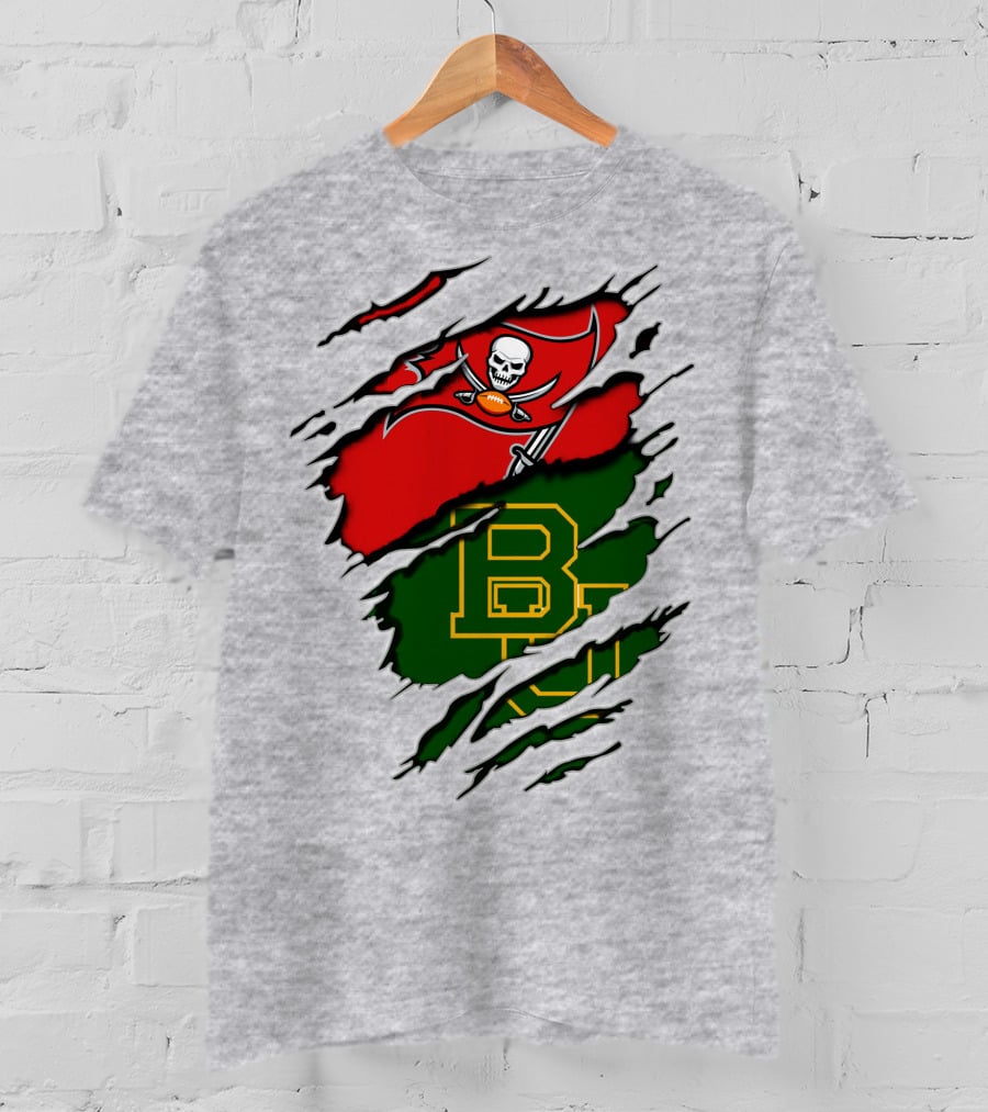 Buccaneers Baylors Skull Flag Ripped T-Shirt
