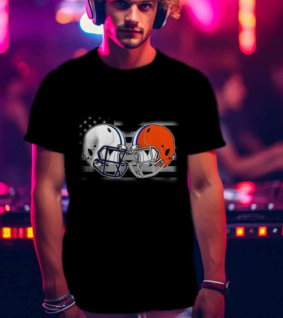 Tita-Gato American Football Helmets And Flag Black T-Shirt