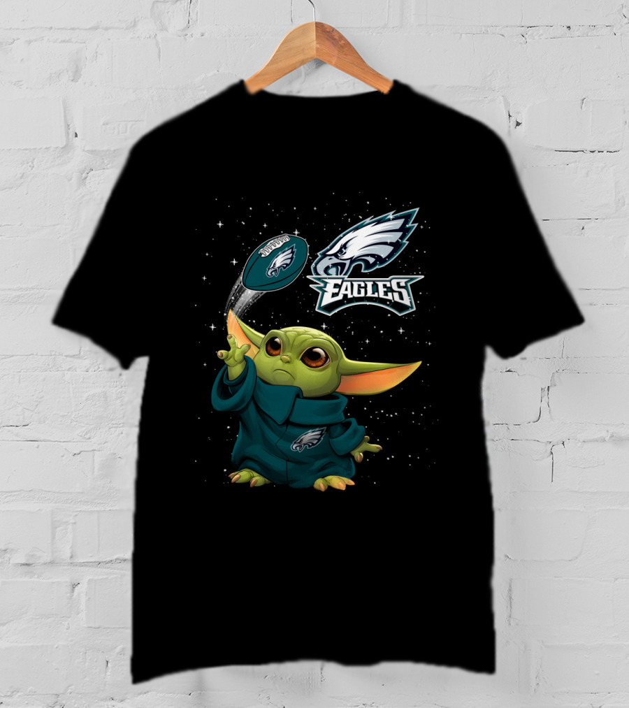 Baby Yoda Philadelphia Eagles Football Force Star Wars Galaxy Fan T-Shirt
