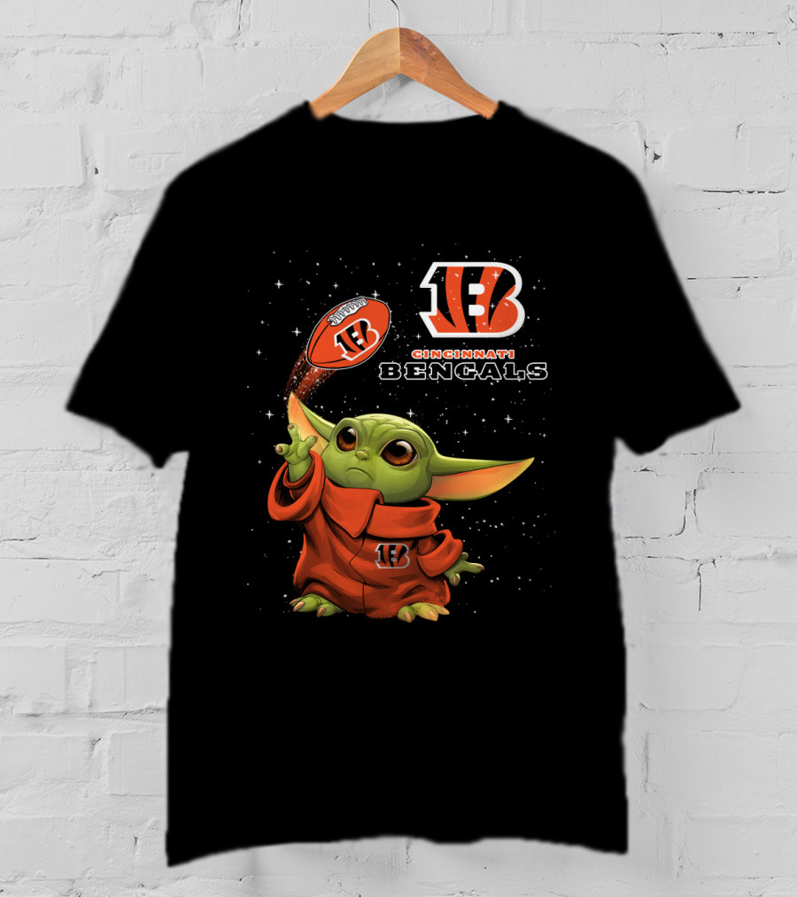 Cincinnati Bengals Baby Yoda Force Powers Football Team T-Shirt