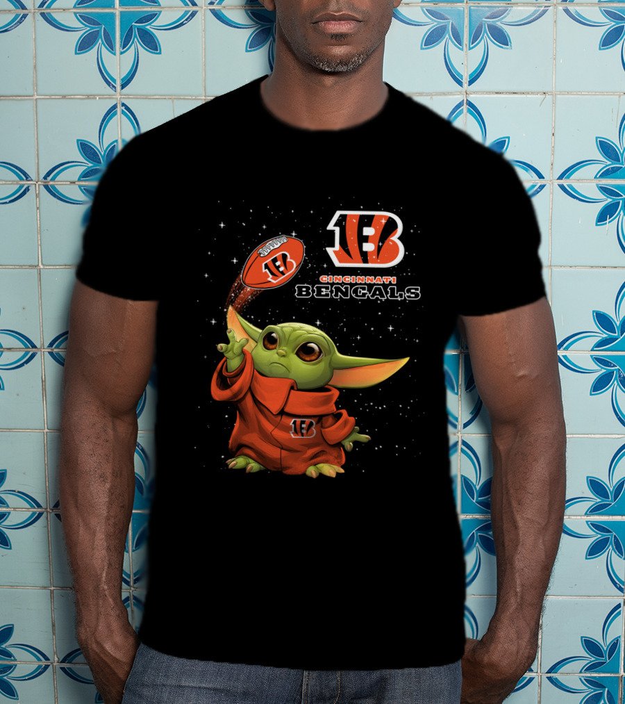 Cincinnati Bengals Baby Yoda Force Powers Football Team T-Shirt
