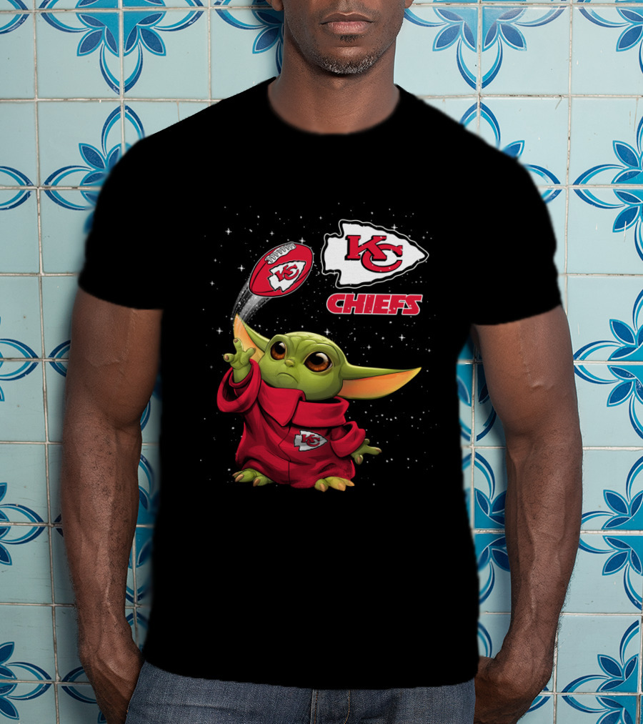 Baby Yoda KC Chiefs Football Magic T-Shirt