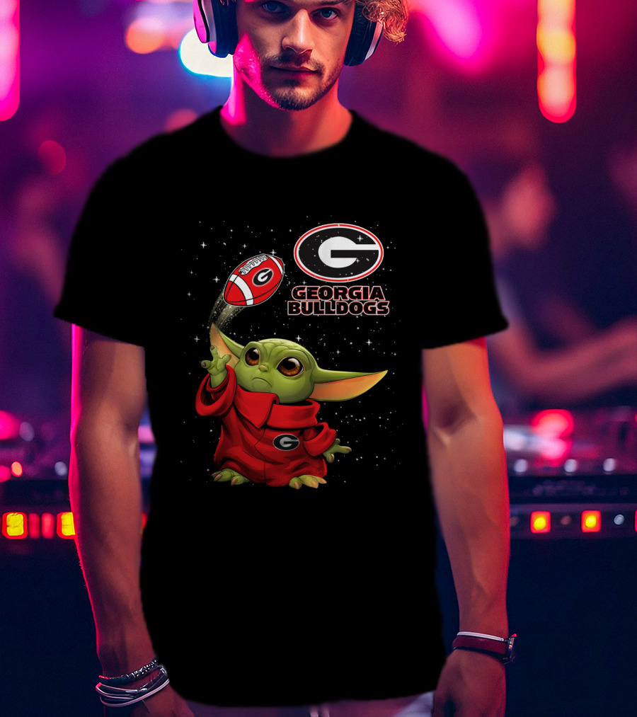 Baby Yoda Georgia Bulldogs Football Star Wars T-Shirt
