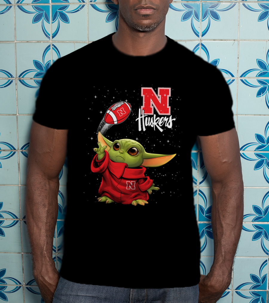 Baby Yoda Nebraska Cornhuskers N Huskers Football Throw T-Shirt