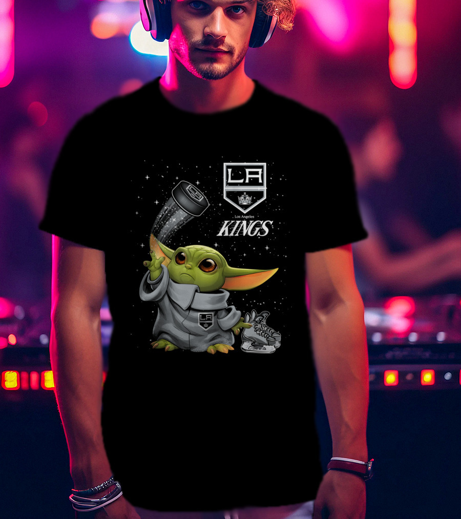 Baby Yoda LA Kings Los Angeles Hockey T-Shirt