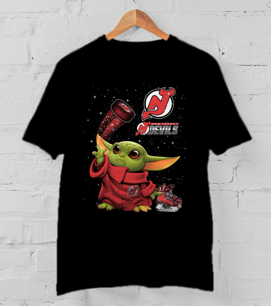 Baby Yoda With New Jersey Devils Hockey Elements T-Shirt