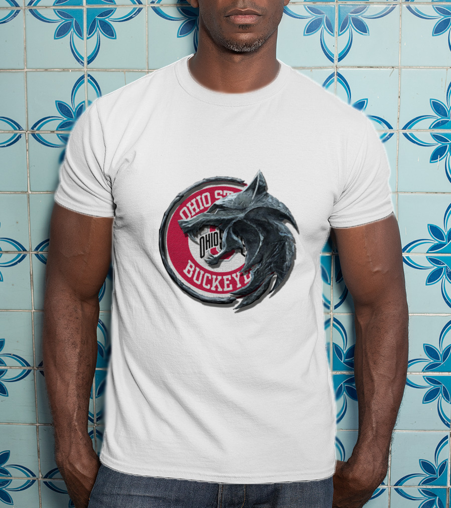 Ohio State Buckeyes Wolf Medallion Cht1Twnc2017 T-Shirt