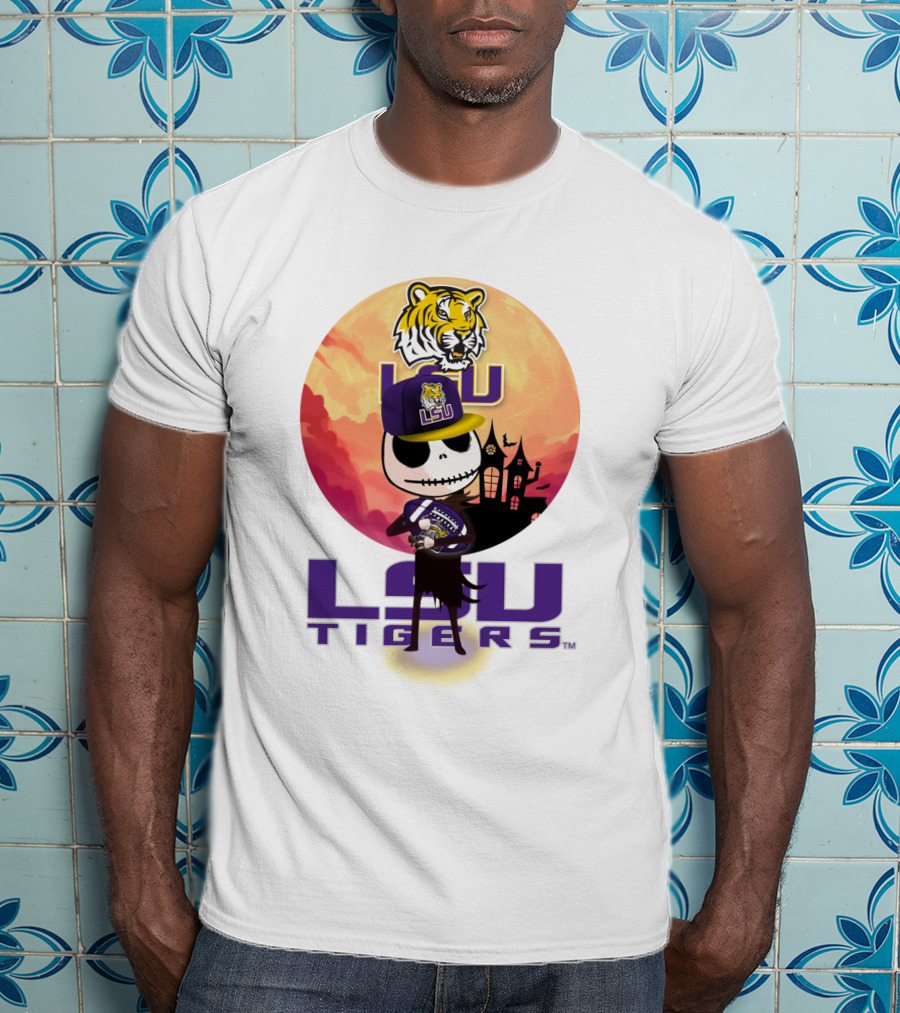 Lsu Tigers Halloween Skeleton In Hat With Tiger And Haunted House T-Shirt