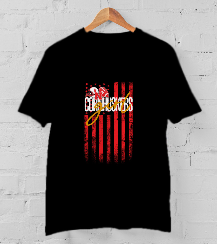 Cornhuskers N Helmet Script Flag Stars Red Stripes Chtnca3008 T-Shirt