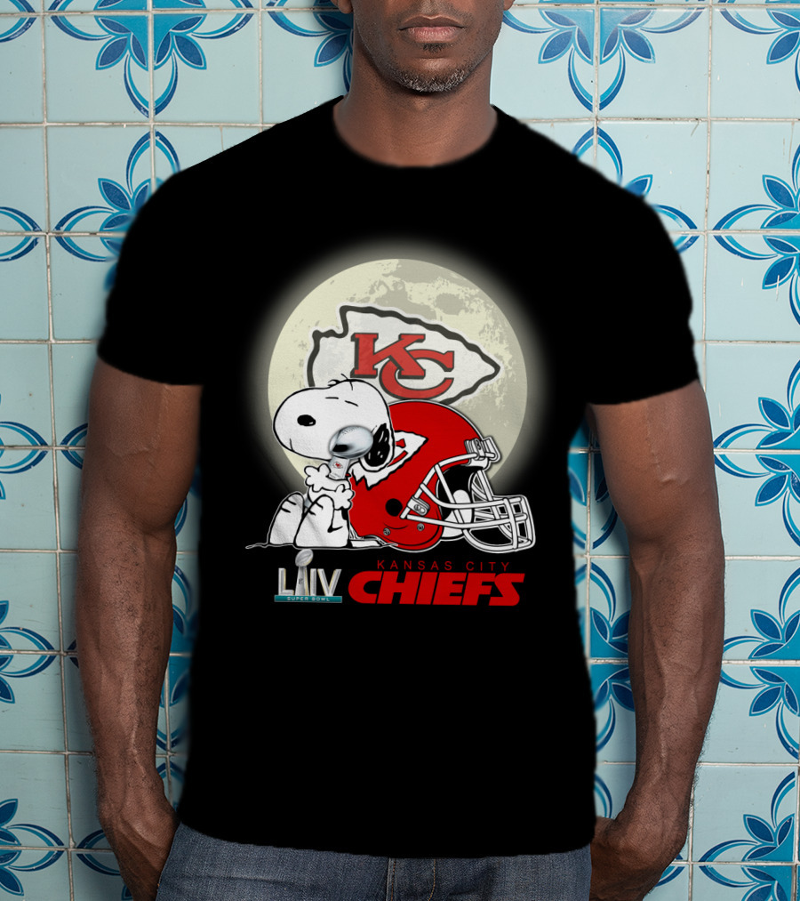 Snoopy Kansas City Chiefs Super Bowl Liv Kcc Chiefs T-Shirt