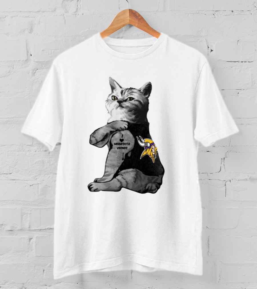 Minnesota Vikings Cat Hugging Football With Logo T-Shirt