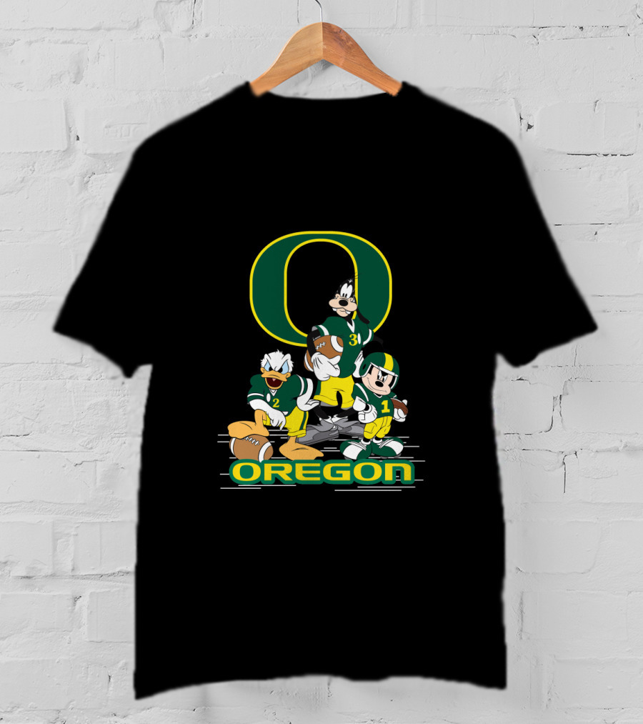 Chtnca10025 Oregon Football Donald Duck Goofy Mickey Mouse T-Shirt