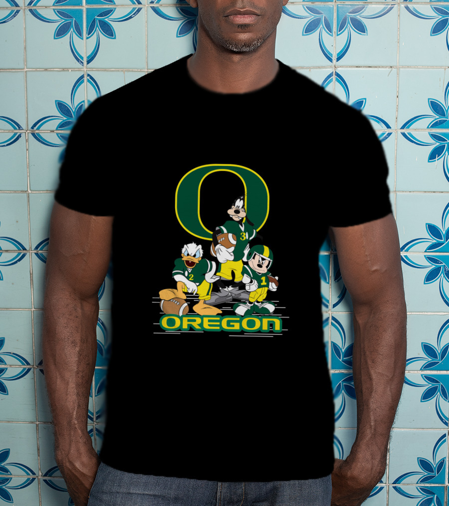 Chtnca10025 Oregon Football Donald Duck Goofy Mickey Mouse T-Shirt