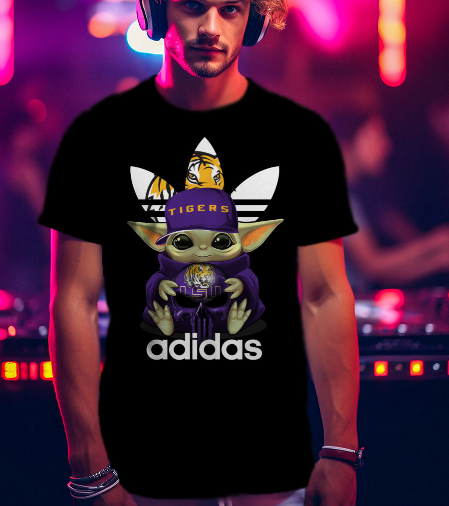 Yoda LSU Tigers Logo With Baby Yoda In Hat T-Shirt
