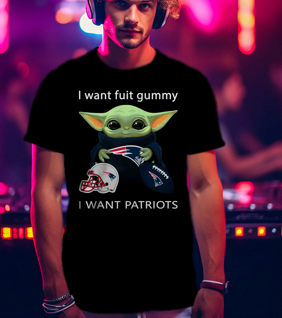 Fuit Gummy Baby Yoda Nfl New England Patriots T-Shirt