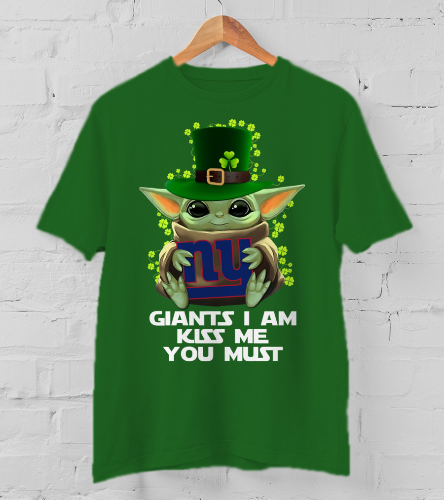 Giants I Am Kiss Me You Must Nyg Shamrock Hat T-Shirt