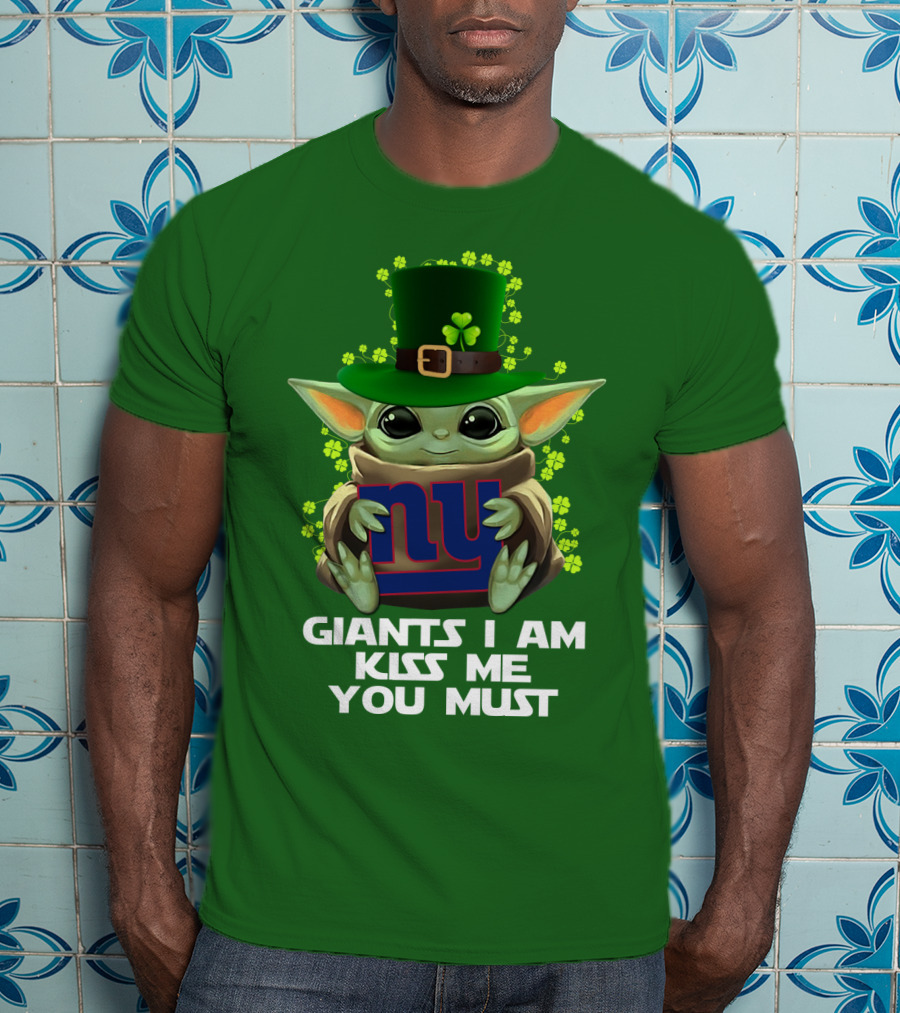 Giants I Am Kiss Me You Must Nyg Shamrock Hat T-Shirt