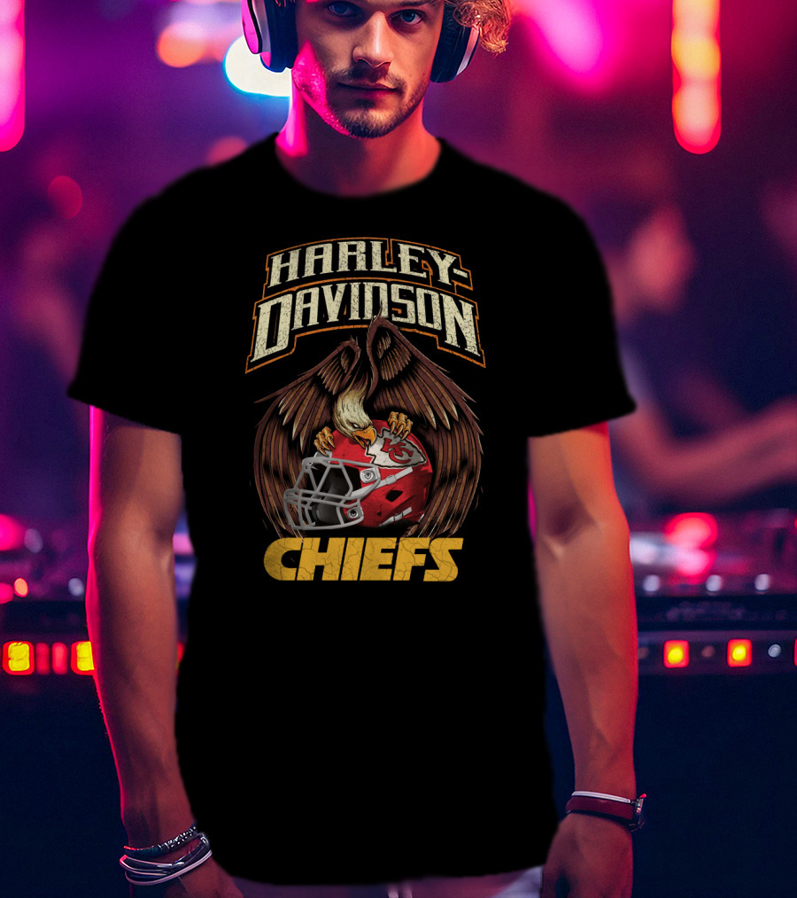 Harley Davidson Eagle Kansas City Chiefs Helmet Chiefs T-Shirt