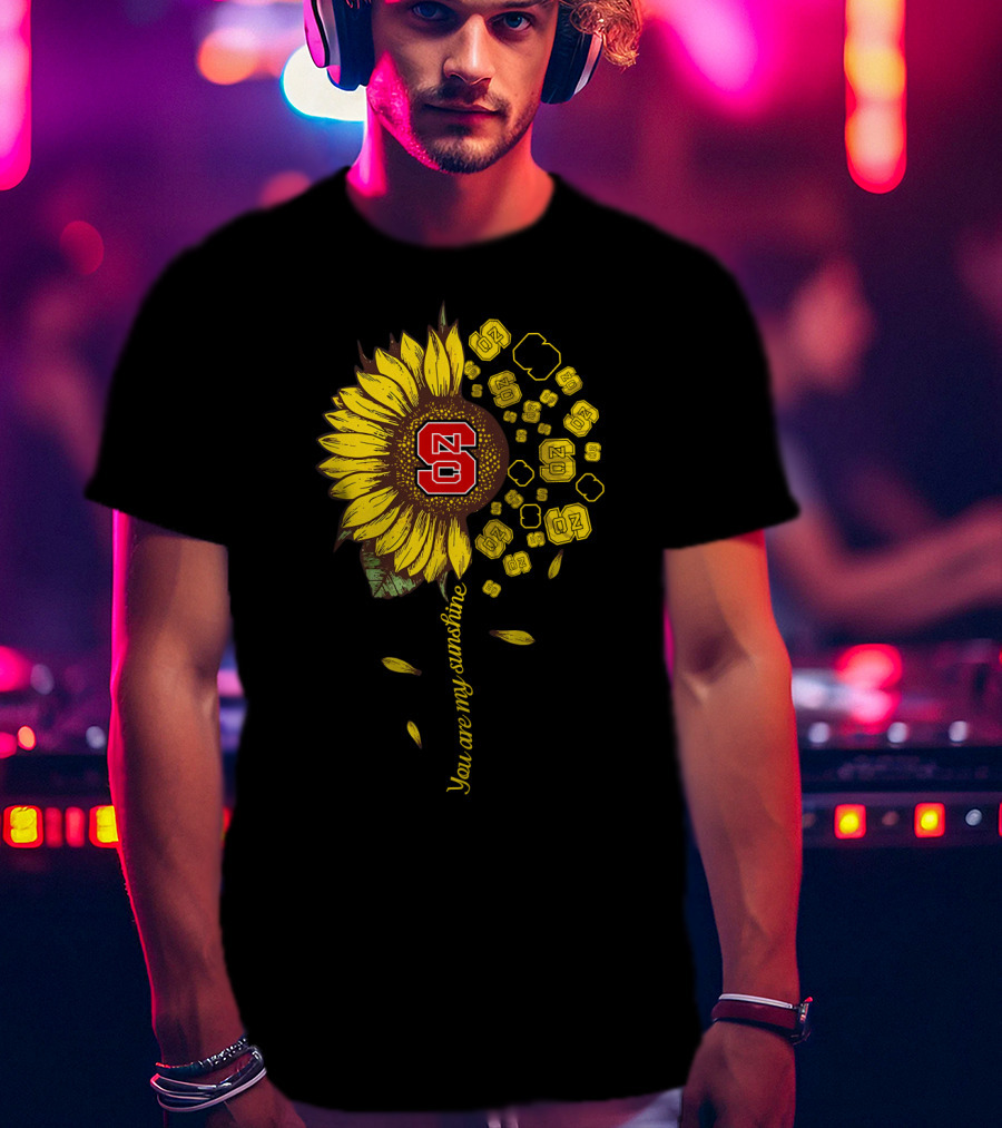 You Are My Sunshine Sunflower 02 Red Center T-Shirt