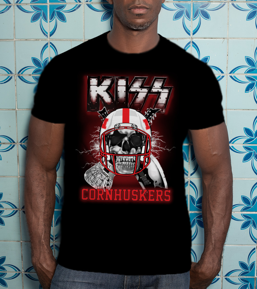 Kiss Cornhuskers Skull Helmet Graphic Ncaa Nc T-Shirt