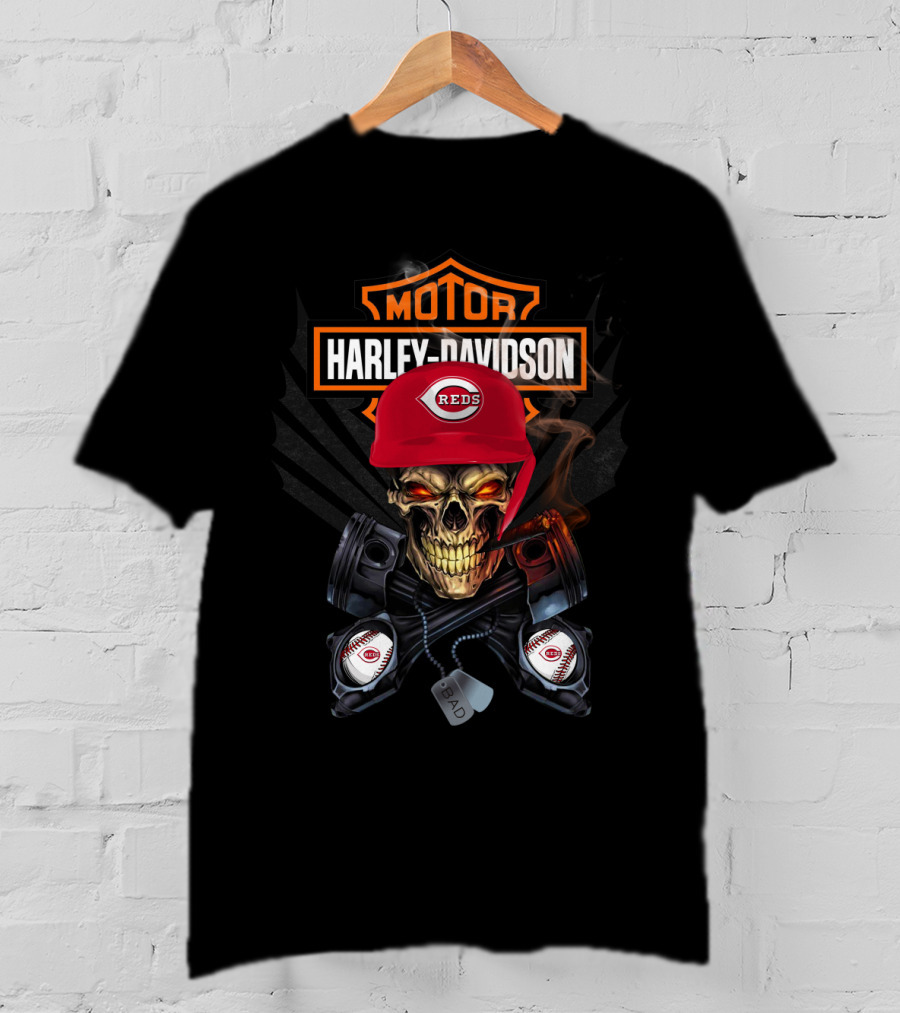Cincinnati Reds Harley Davidson Skull With Engine Pistons Helmet T-Shirt