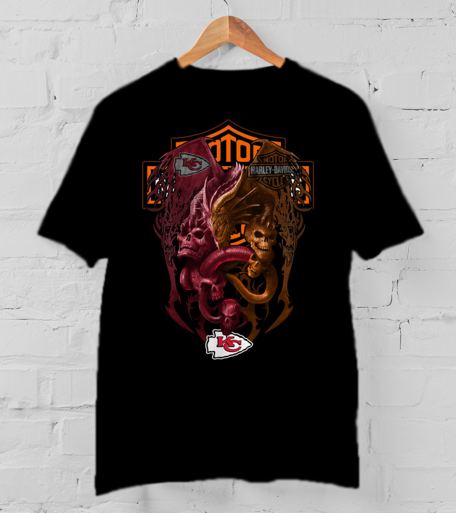 Kansas City Chiefs Harley Davidson Motocycle Club 108 Nfl Kcc Skulls And Serpent T-Shirt
