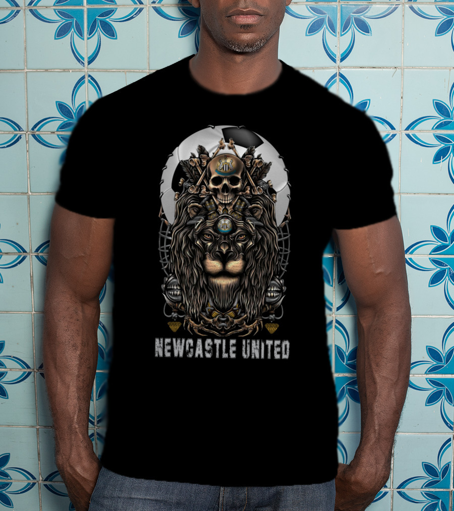 Newcastle United 114 Nha Nu Lion Skull Football T-Shirt