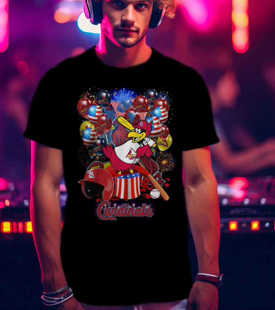 St Louis Cardinals Patriotic Fireworks And Balloons T-Shirt