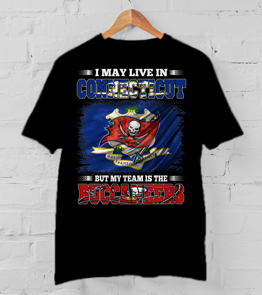 Connecticut Resident Loyal To Buccaneers With Crest And Skull Emblem T-Shirt