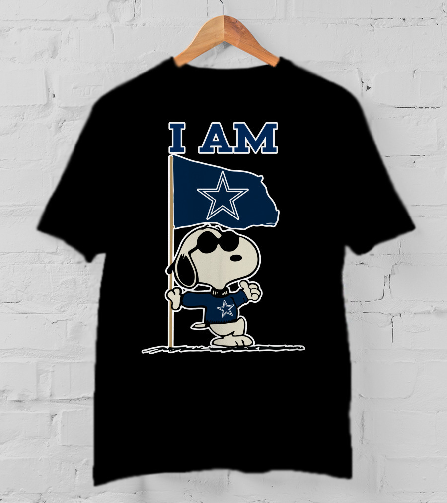 Dallas Cowboys Snoopy I Am Football Fan T-Shirt