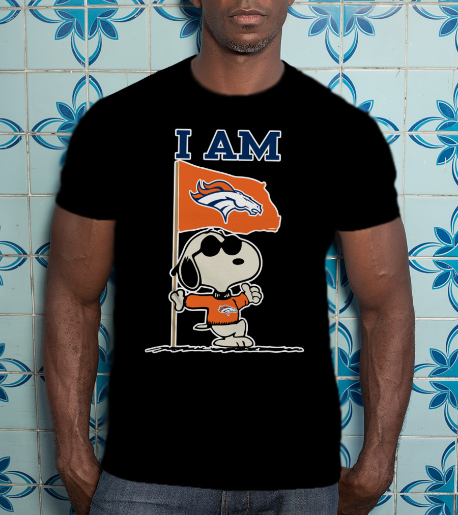 I Am Denver Broncos Snoopy Fan With Flag T-Shirt