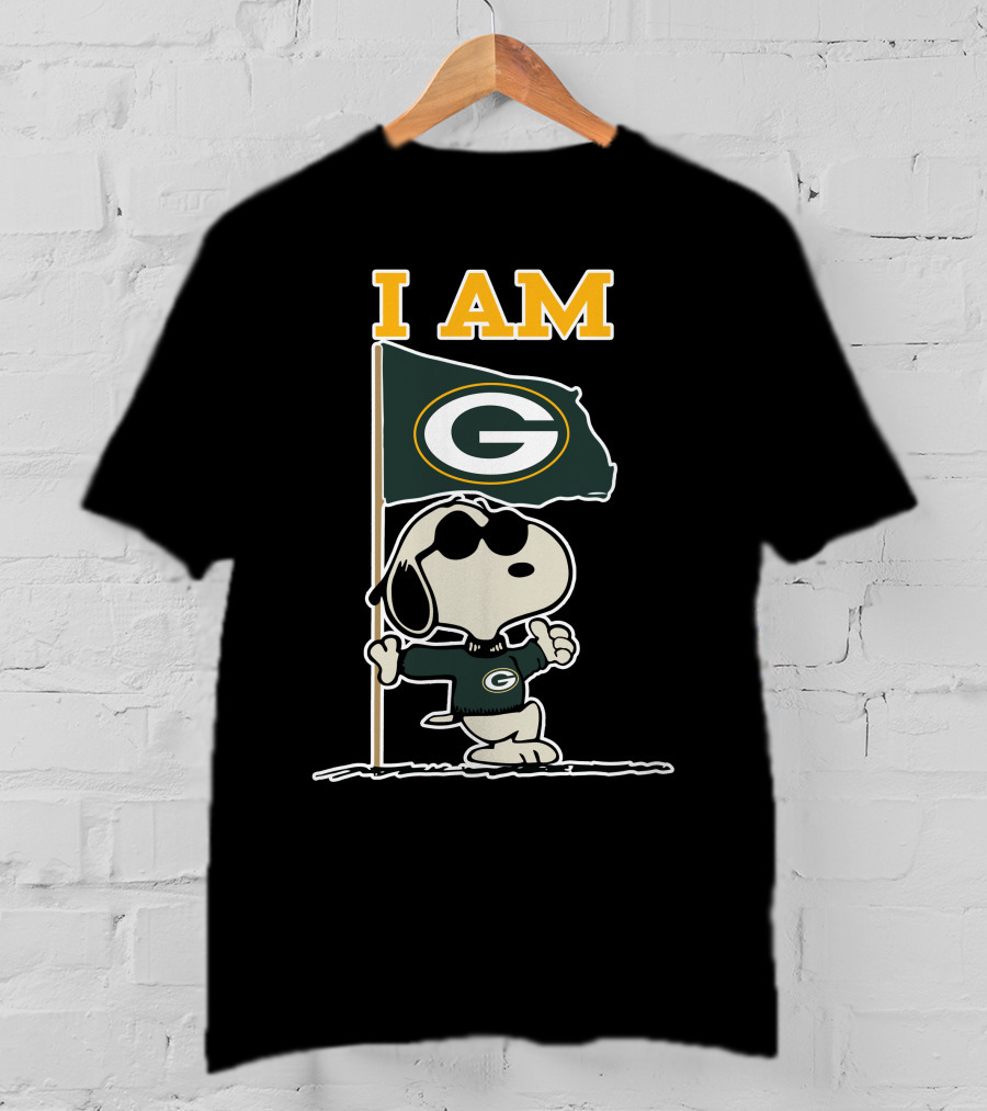 Snoopy Green Bay Packers Flag I Am T-Shirt