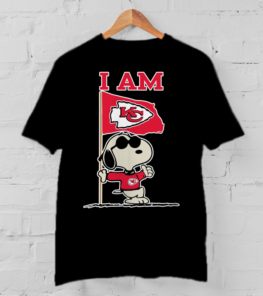 I Am Kansas City Chiefs Snoopy Kc Flag T-Shirt