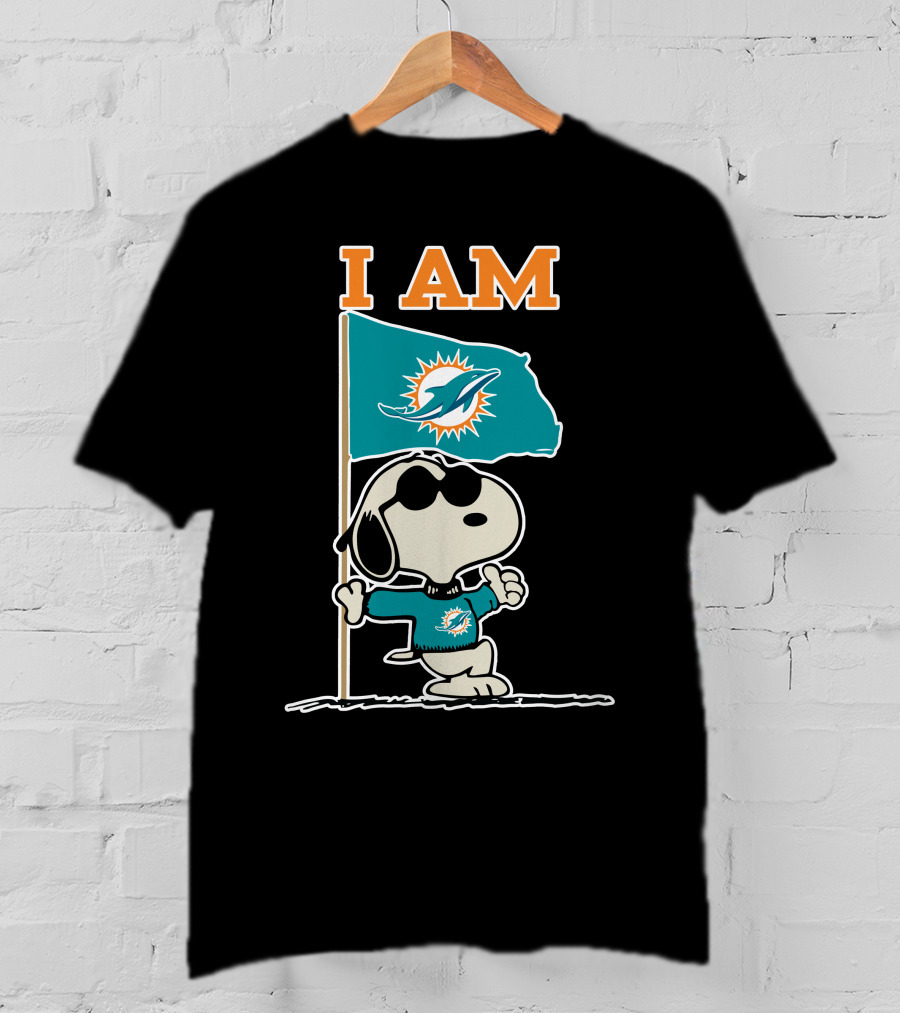 I Am Miami Dolphins Snoopy Flag T-Shirt