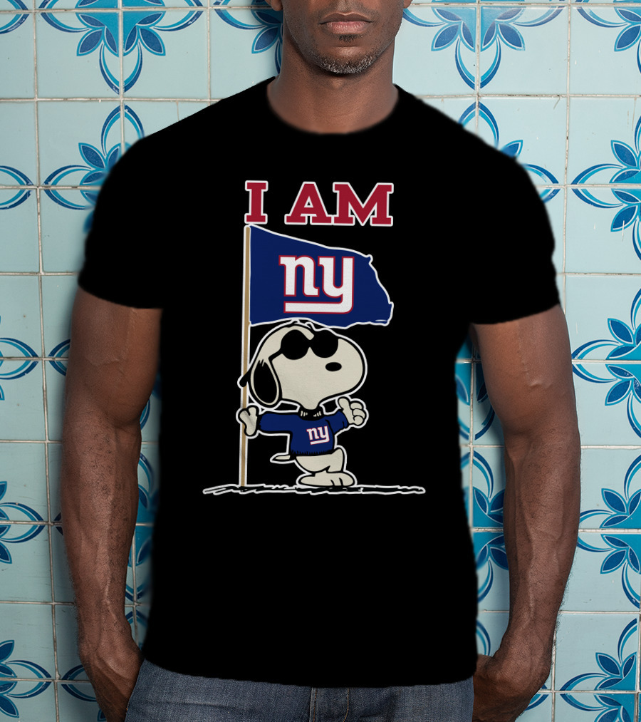 I Am New York Giants Snoopy Flag T-Shirt