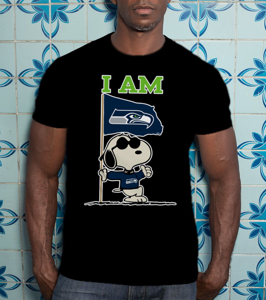I Am Seattle Seahawks Snoopy Flag T-Shirt