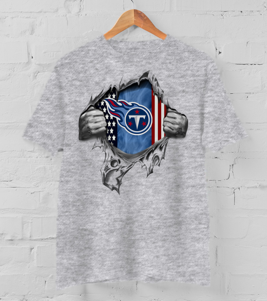 Tennessee Titans Logo With American Flag T-Shirt