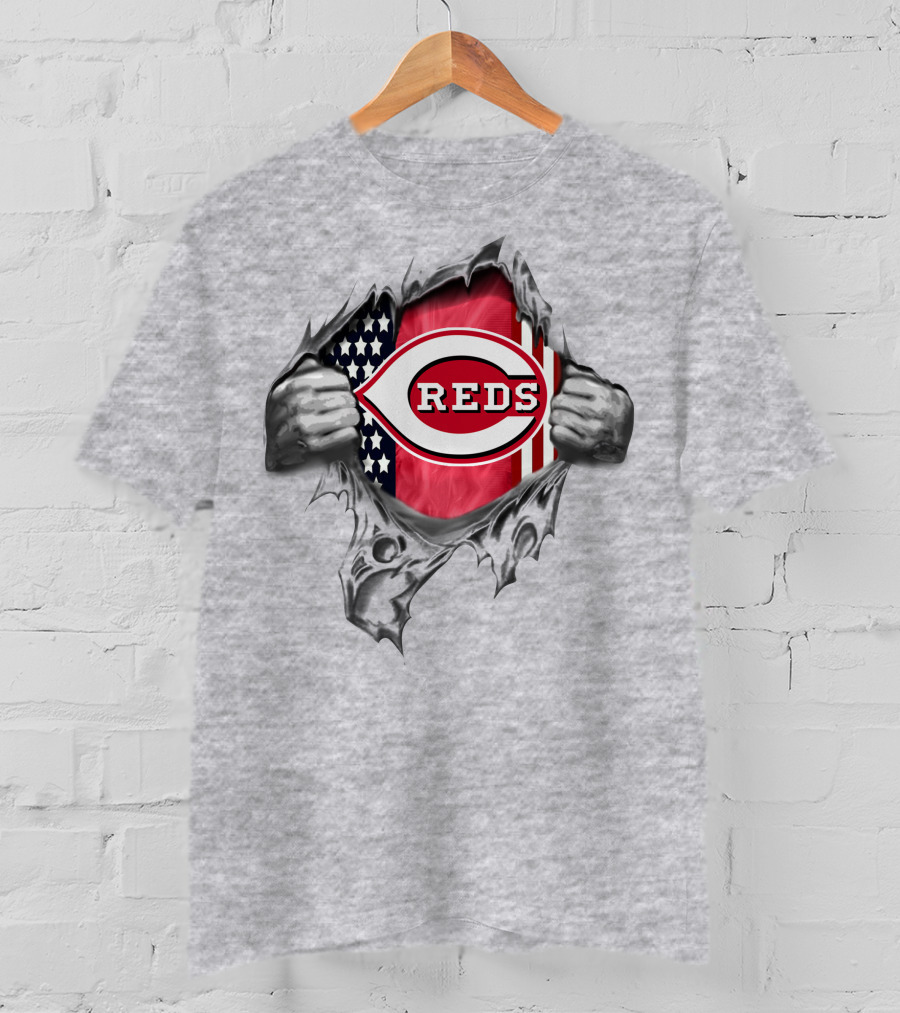 Cincinnati Reds Flag American Flag Ripped T-Shirt