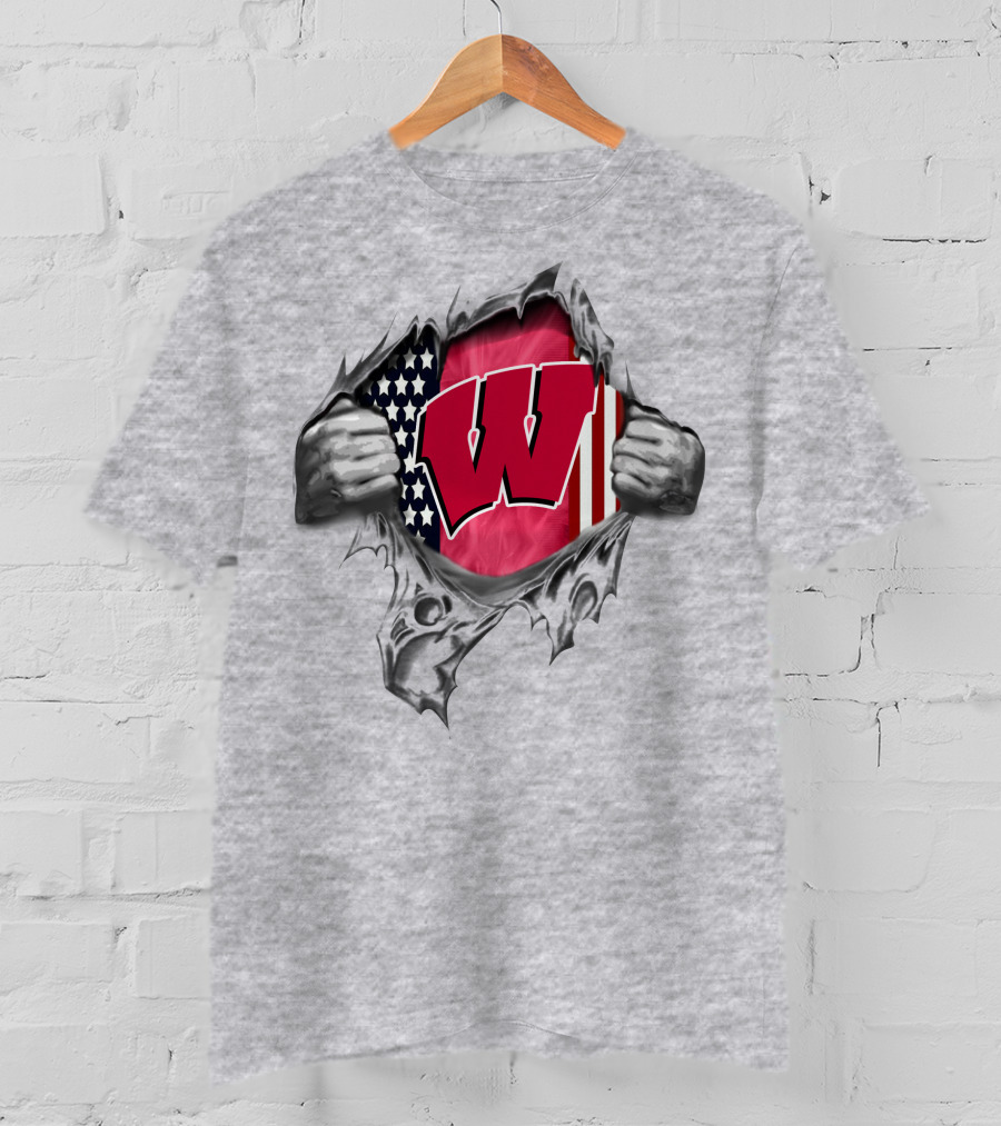 American Flag Wisconsin Badgers Logo W Torn Skin T-Shirt