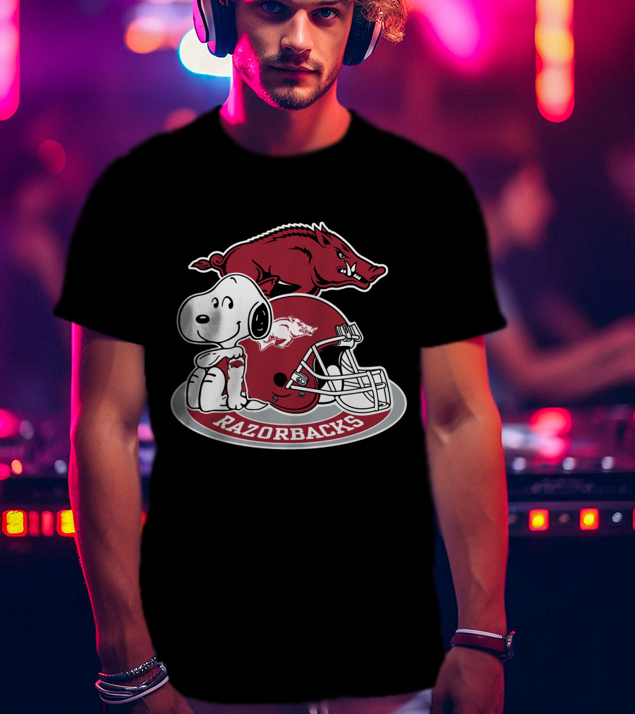 Arkansas Razorbacks Snoopy Football Helmet Razorbacks T-Shirt
