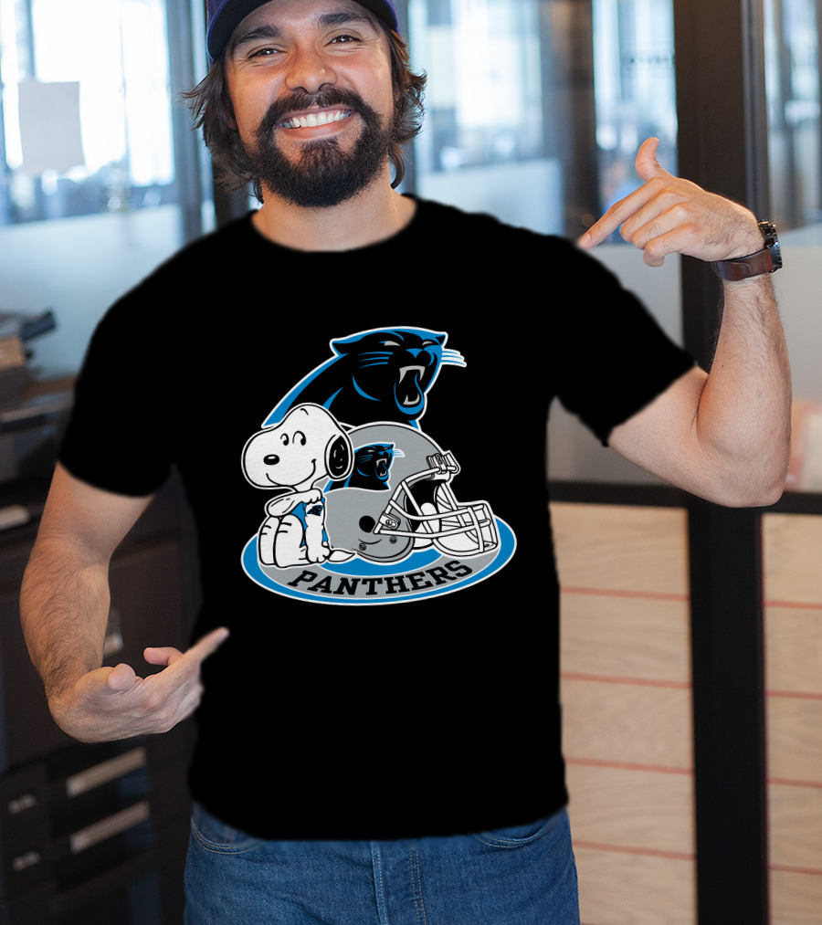 Snoopy Hugging Carolina Panthers Helmet With Team T-Shirt