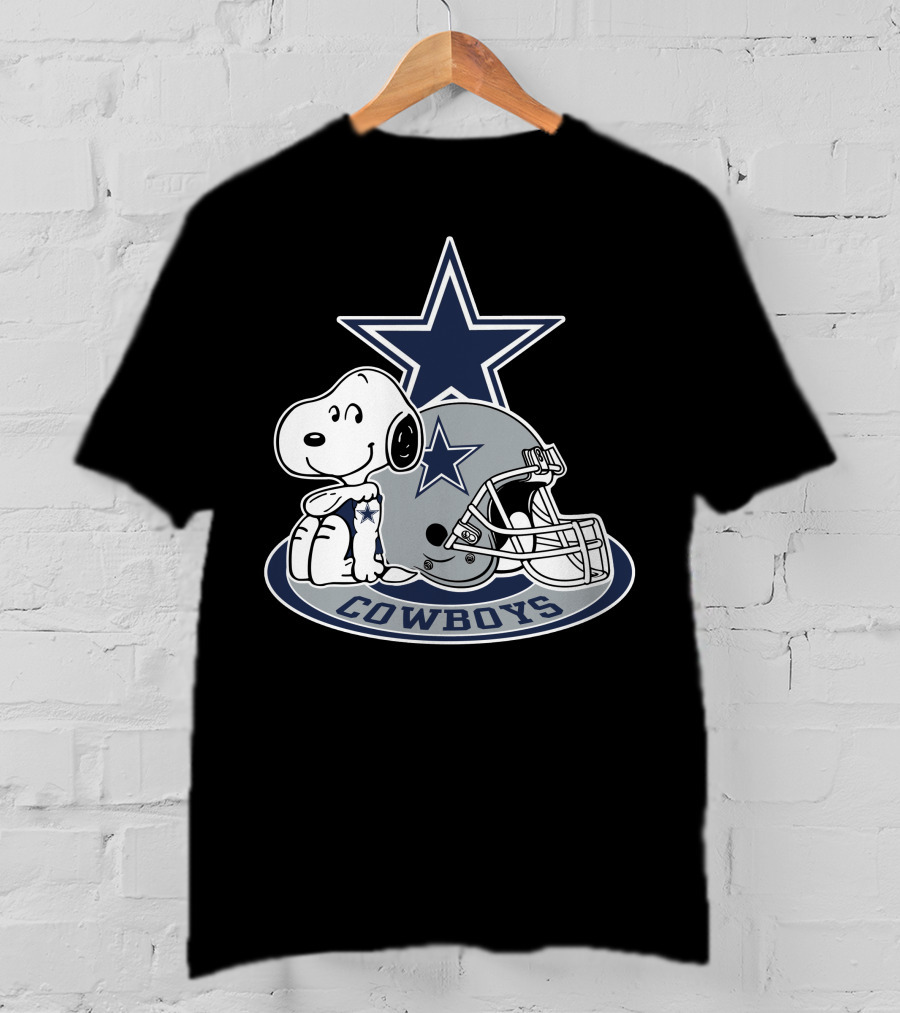 Dallas Cowboys Snoopy With Star Logo And Helmet T-Shirt