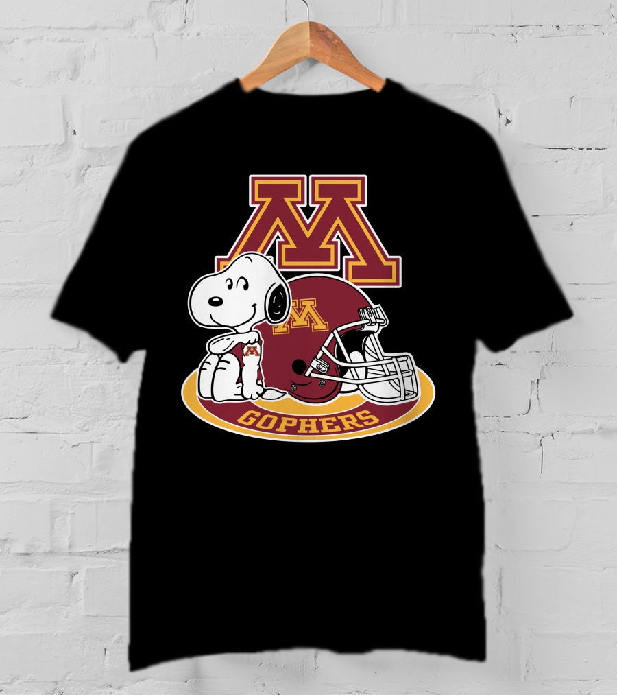 Minnesota Golden Gophers Snoopy Helmet T-Shirt