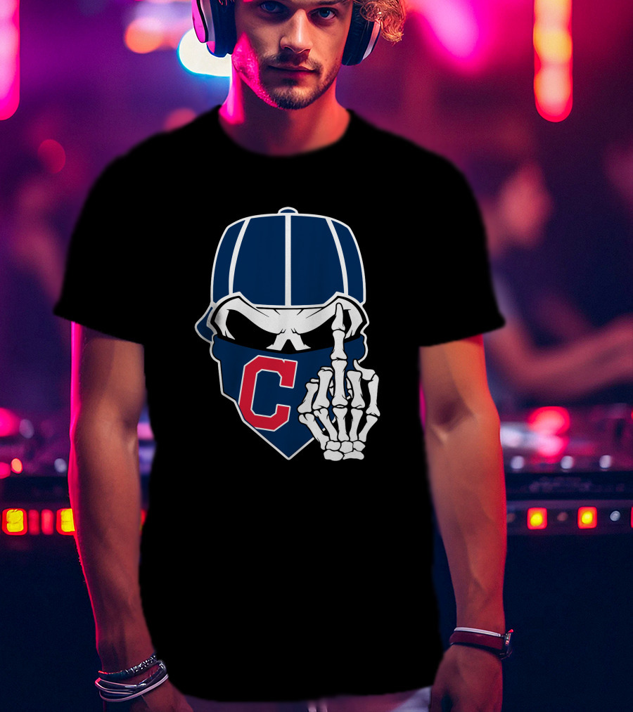 Retro Cleveland Indians Skull With Skeleton Hand And C T-Shirt
