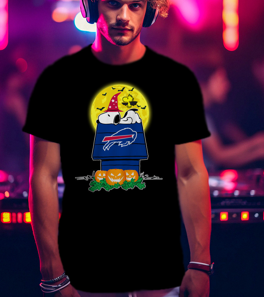 Buffalo Bills Snoopy Halloween Pumpkin Moon Scene Peanuts Celebration T-Shirt