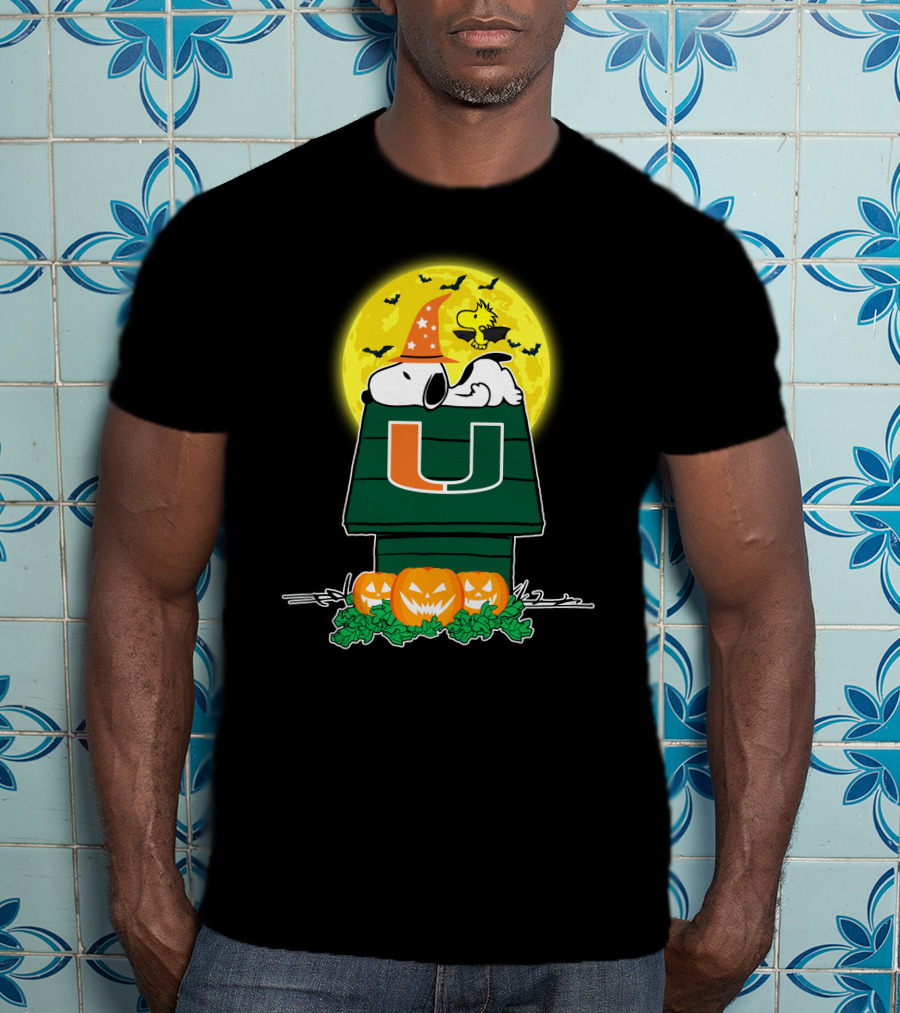 Miami Hurricanes Snoopy Halloween Pumpkin Moon Peanuts Woodstock T-Shirt