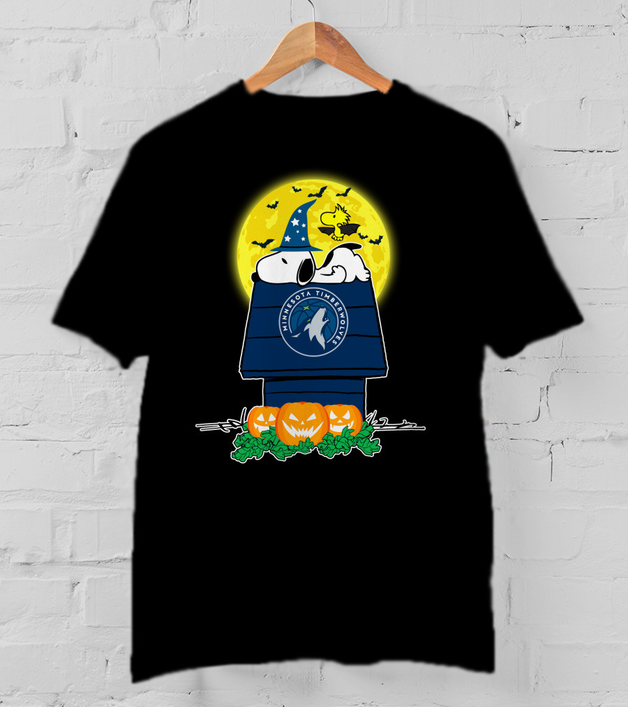 Minnesota Timberwolves Snoopy Halloween Moon Pumpkins Woodstock Bats T-Shirt