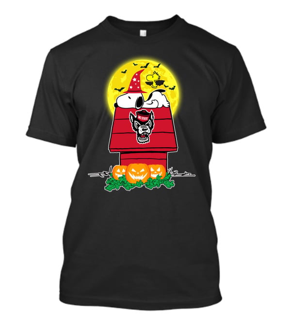 Nc State Wolfpack Snoopy Halloween Peanuts Pumpkin Patch Moon T-Shirt